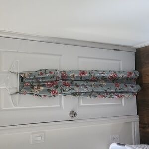 NWOT Eclipse Floral Maxi Dress